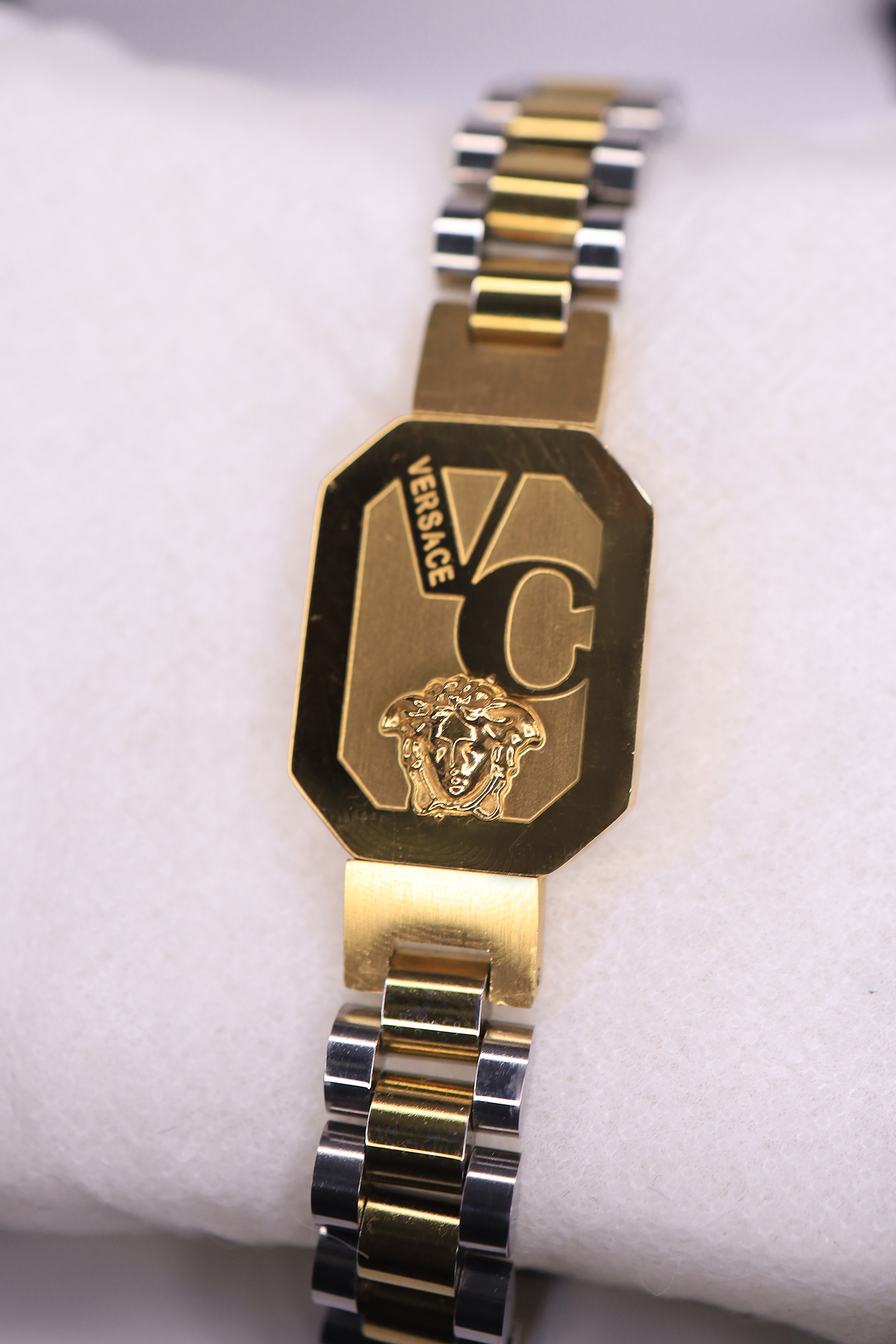 "Premium Bracelets D1"