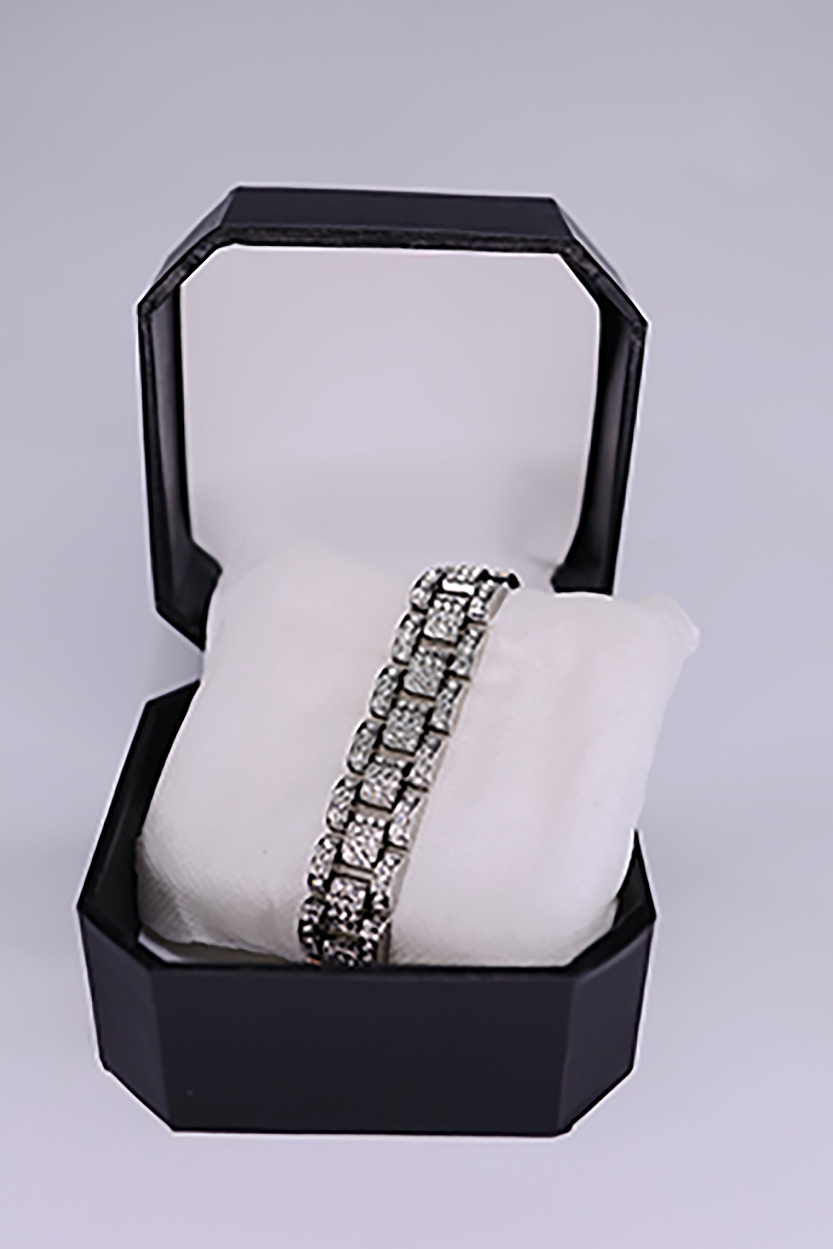 "Premium Bracelets D4"